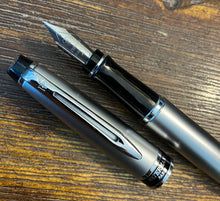 Load image into Gallery viewer, Waterman Expert II Brushed Chrome Fountain Pen