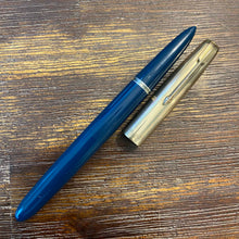 Load image into Gallery viewer, Parker 51 Aerometric, G/F Cap Teal Blue barrel