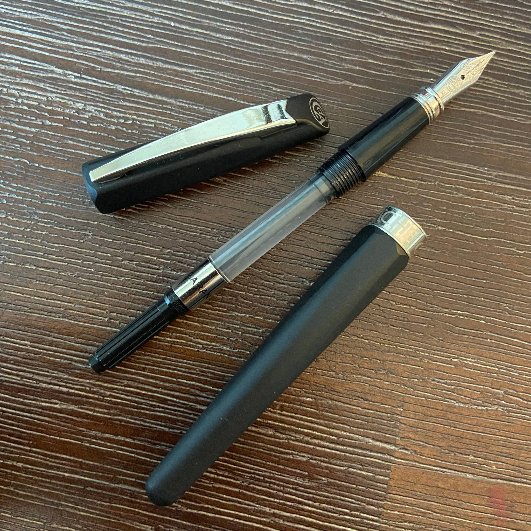 Caran d'Ache Léman Vulpen of balpen Kopen - Luxe en Elegantie in Schrijven ~ 't Caran d'Ache Léman Vulpen of balpen Kopen - Luxe en Elegantie in Schrijven ~ 't