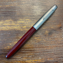 Load image into Gallery viewer, Parker 51 Aerometric, Lustraloy cap Blood Red barrel