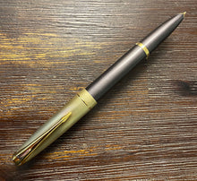 Load image into Gallery viewer, Parker 100 Smoke Bronze
