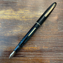 Load image into Gallery viewer, Sheaffer Craftsman, Black Lever-fill