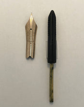 Load image into Gallery viewer, Parker Duofold 14k Gold Canada No.8